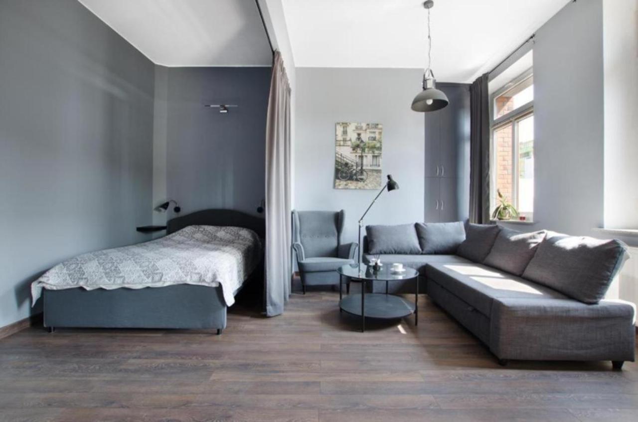 Piekarnia Apartamenty Manufaktura, Parking, Dostep Na Kod, Klima, 1-3 Pokoje, Prywatna Kamienica Лодзь Экстерьер фото