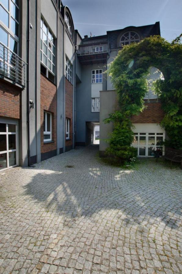 Piekarnia Apartamenty Manufaktura, Parking, Dostep Na Kod, Klima, 1-3 Pokoje, Prywatna Kamienica Лодзь Экстерьер фото