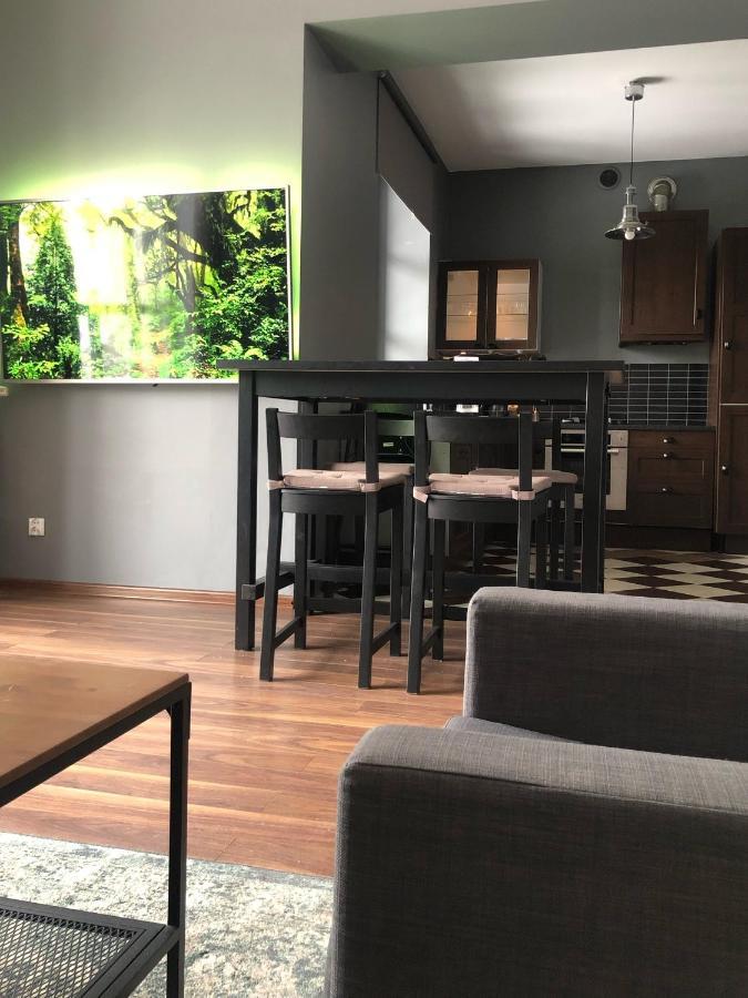 Piekarnia Apartamenty Manufaktura, Parking, Dostep Na Kod, Klima, 1-3 Pokoje, Prywatna Kamienica Лодзь Экстерьер фото