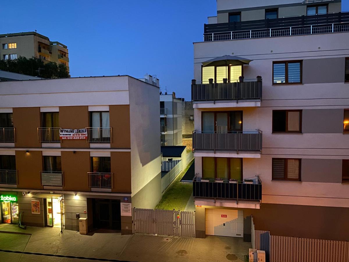 Piekarnia Apartamenty Manufaktura, Parking, Dostep Na Kod, Klima, 1-3 Pokoje, Prywatna Kamienica Лодзь Экстерьер фото