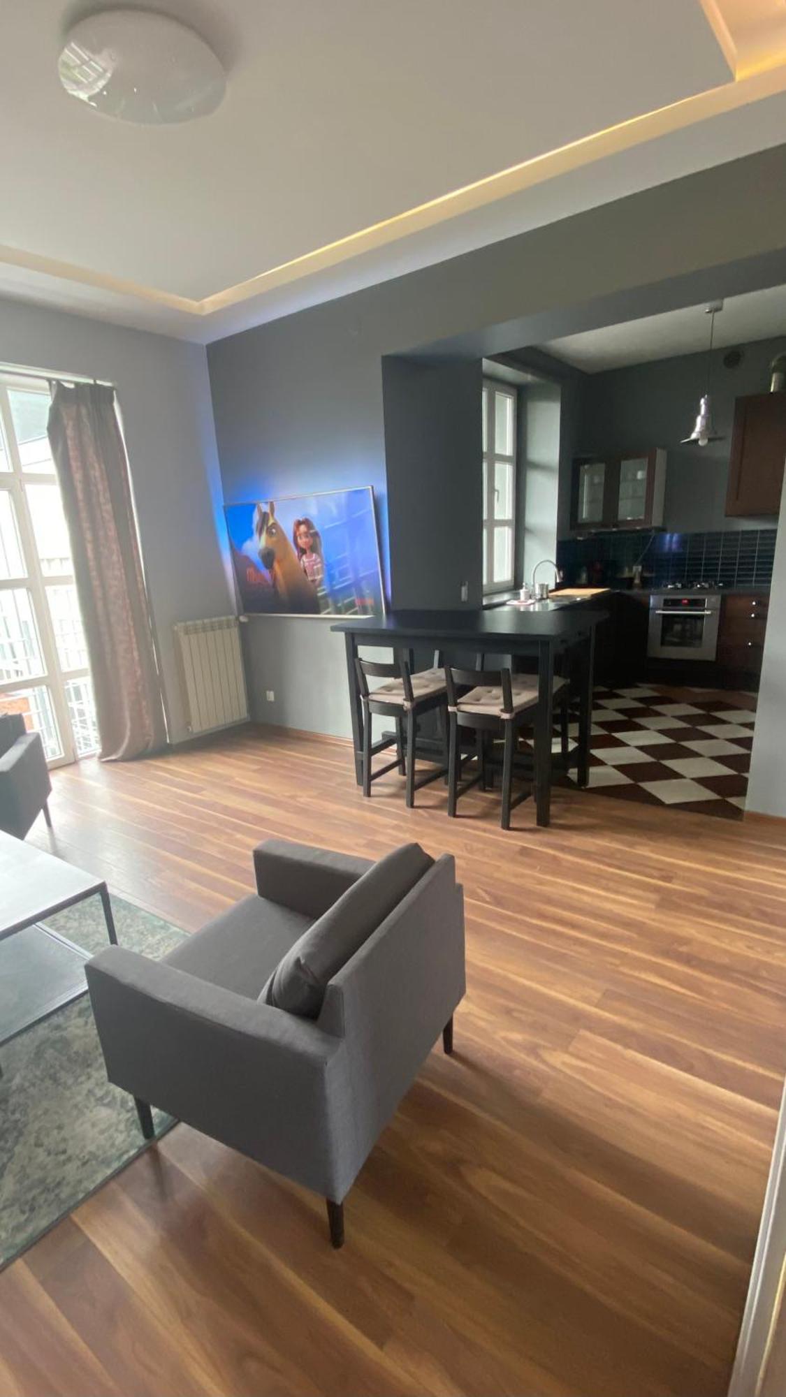 Piekarnia Apartamenty Manufaktura, Parking, Dostep Na Kod, Klima, 1-3 Pokoje, Prywatna Kamienica Лодзь Экстерьер фото